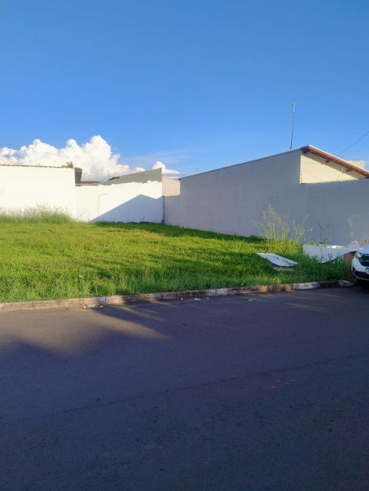 Terreno - Venda - Jardim do Lago - Artur Nogueira - SP